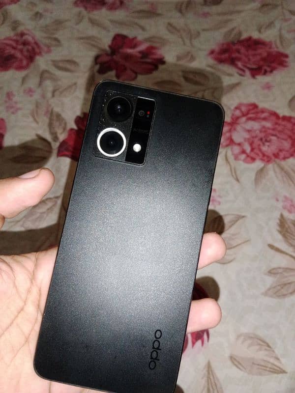 Oppo F21 Pro 0