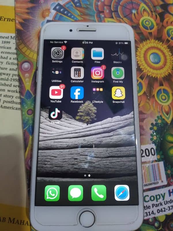 I phone 7 plus  no  pta silver colour 0