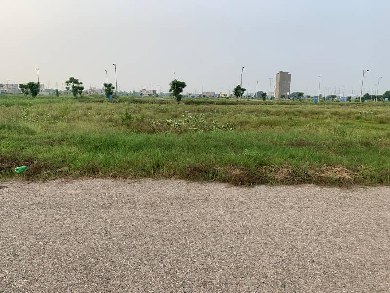 1 KANAL RESIDENTIAL PLOT FOR SALE IN DHA 9 PRISM, BLOCK Q-703 0