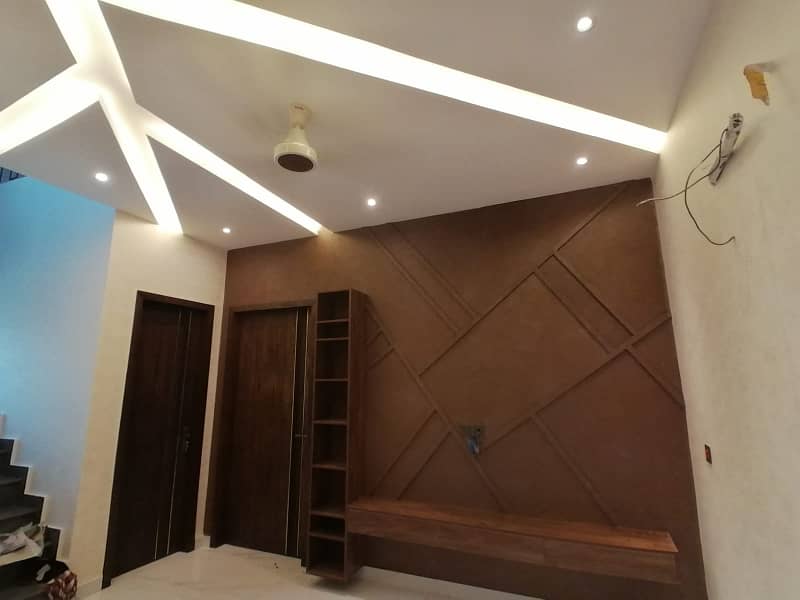 5 MARLA ELEGANT HOUSE FOR SALE IN DHA PHASE 6 6