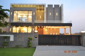 MODREN 1 KANAL HOUSE FOR SALE IN DHA PHASE 7, BLOCK X