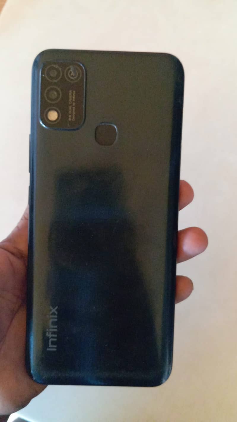 Infinix hot 11 play 1