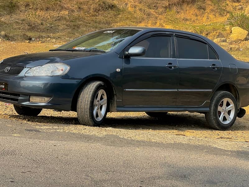 Toyota Corolla 2.0 D saloon 2006 3