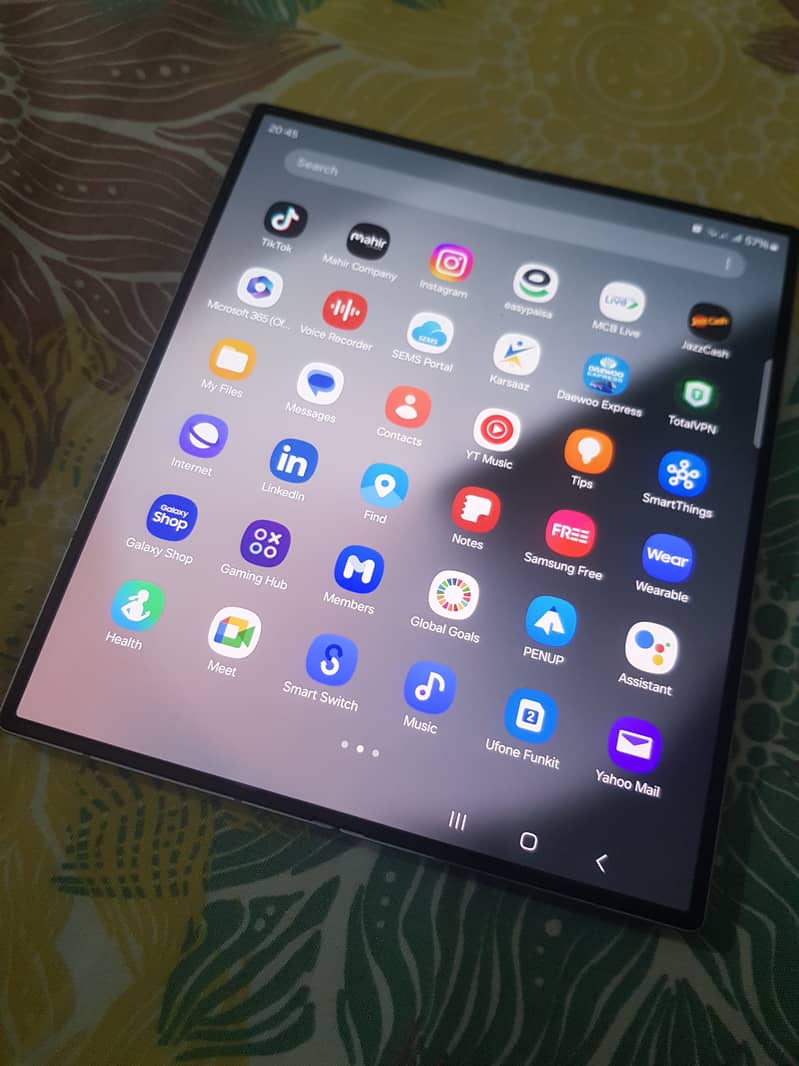 Samsung Galaxy Z Fold 6 1