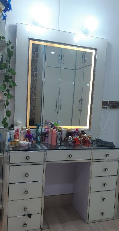 vanity with led light mirror 1