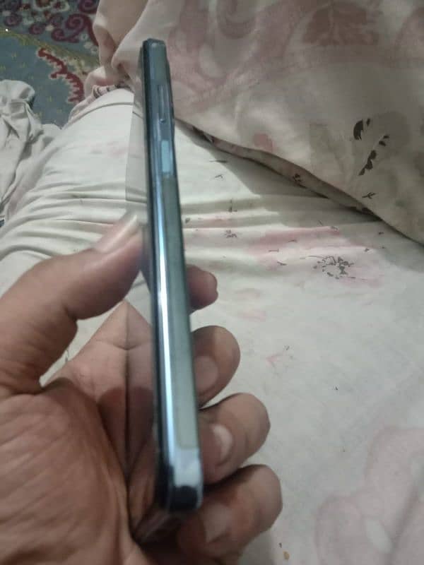 Infinix hot 40i 10/10 condition all ok 256 gb 2