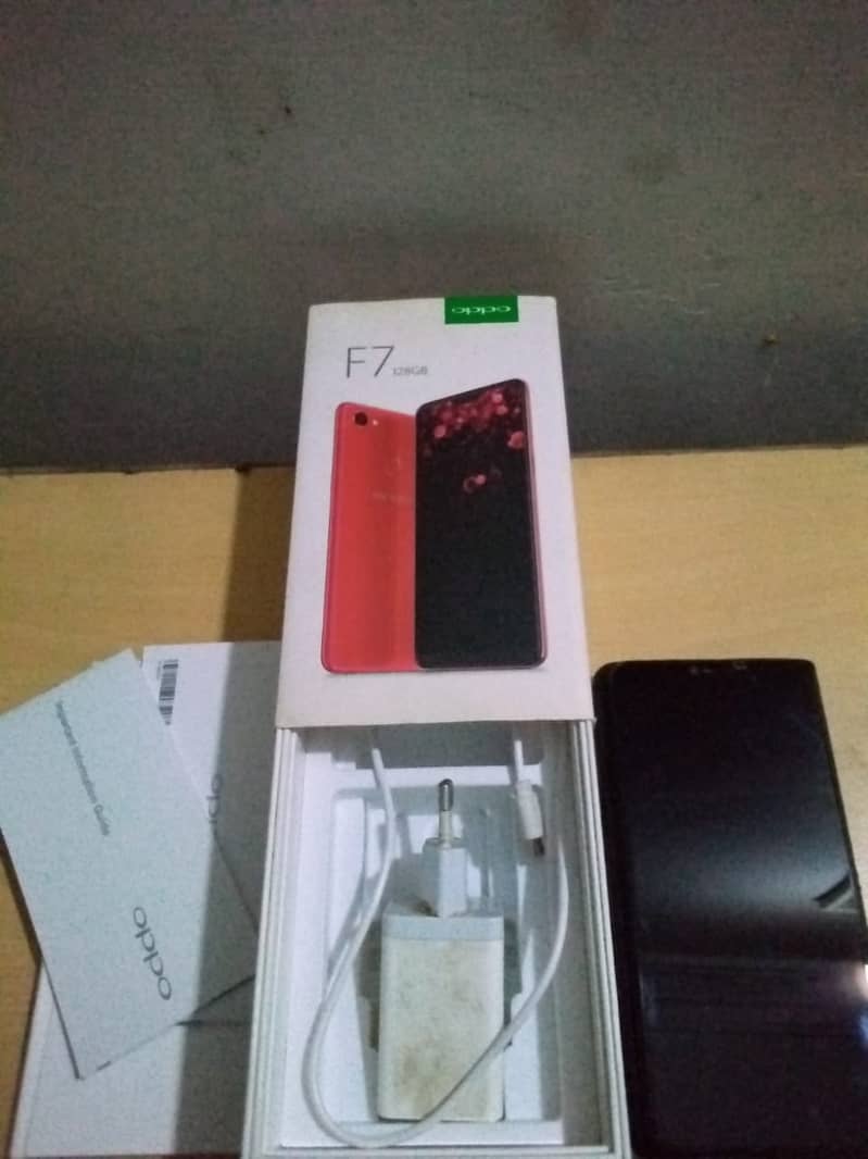 Oppo f7 6/128 with box 0