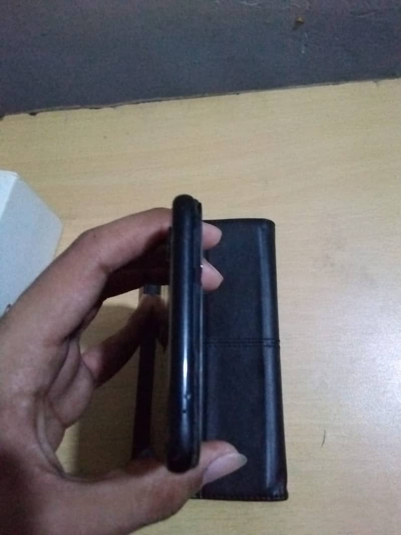 Oppo f7 6/128 with box 6