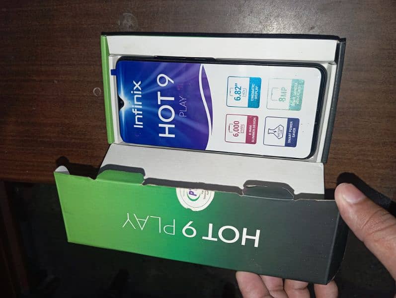 Infinix hot 9 play 4/64 storage Dual SIM PTA aaproved  with Box 8