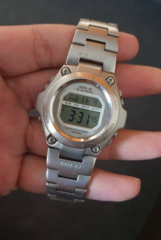 CASIO G-SHOCK 13