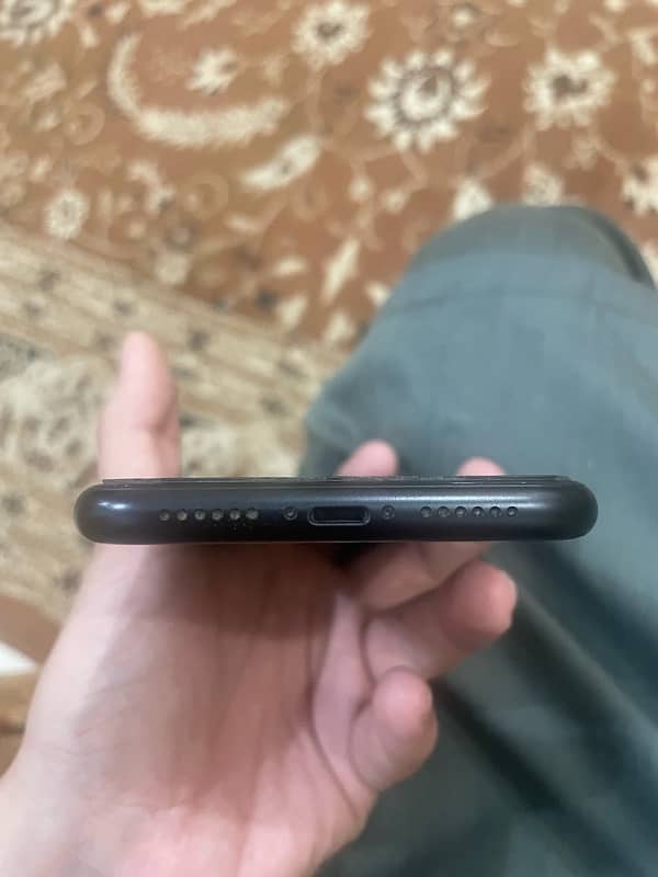 Iphone Xr 9