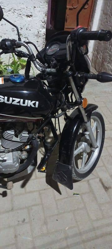 Suzuki 1