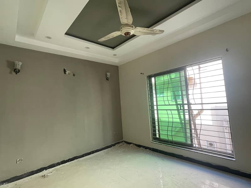 5 Marla Renovated House for Rent in AA Block Sector D - Bahria Town Lahore 1