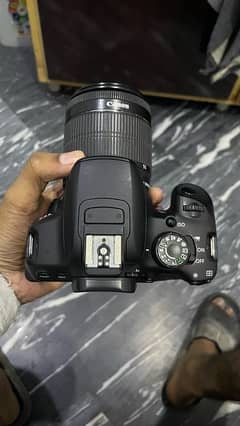 canon 700D