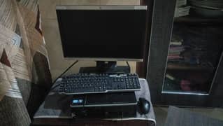 hp core i3 with led and keyboard