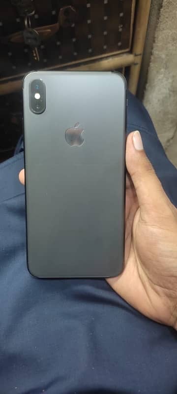 i phone XS Max 64 Gb 2