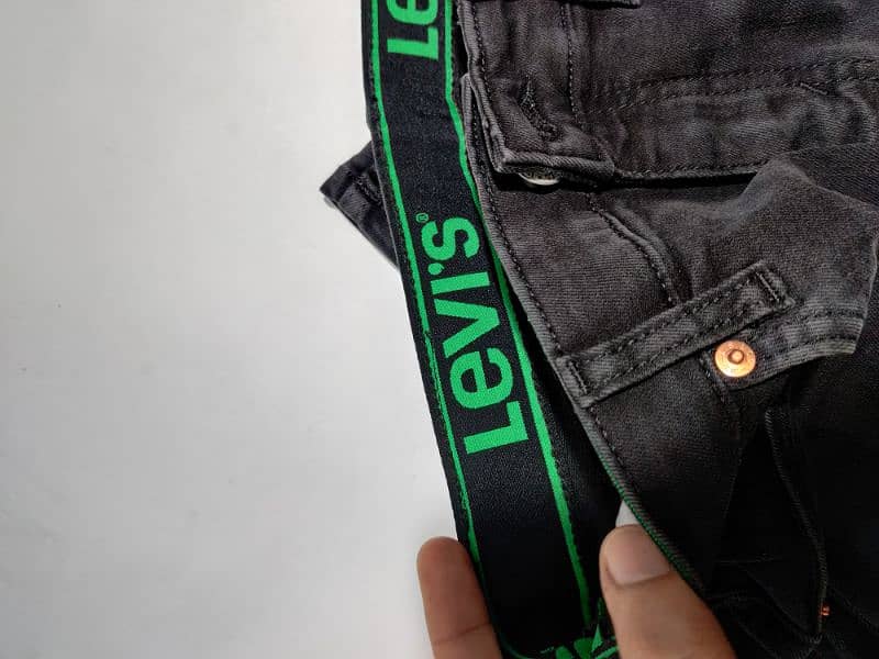 Original Levi's unisex jean for Men and woman 4