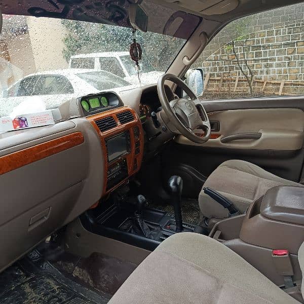 Toyota Prado 2002 TX limited 7 seater 6