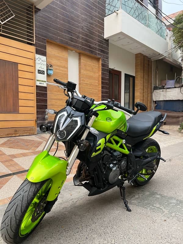 Benelli 302 S Lime green 1