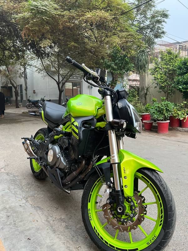 Benelli 302 S Lime green 3