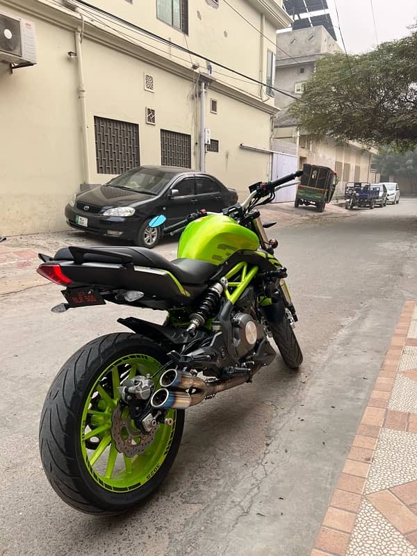 Benelli 302 S Lime green 4