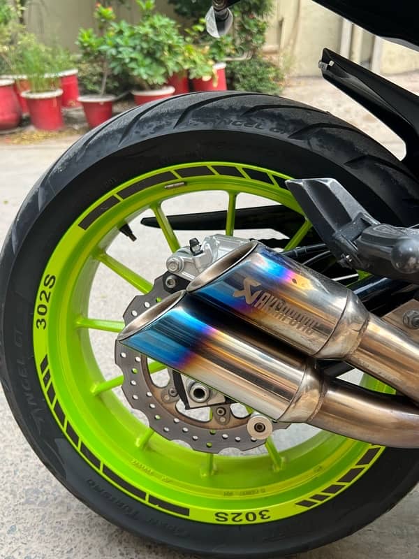 Benelli 302 S Lime green 9