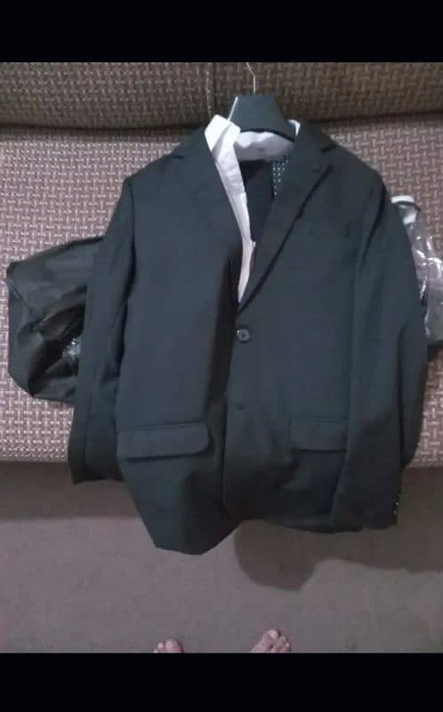 iam selling pent coat 2