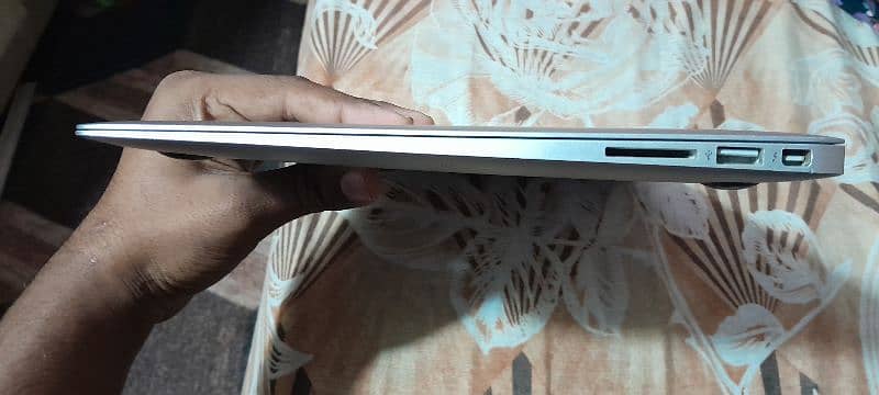 Macbook Air 2015 i7 8gb/256gb 4