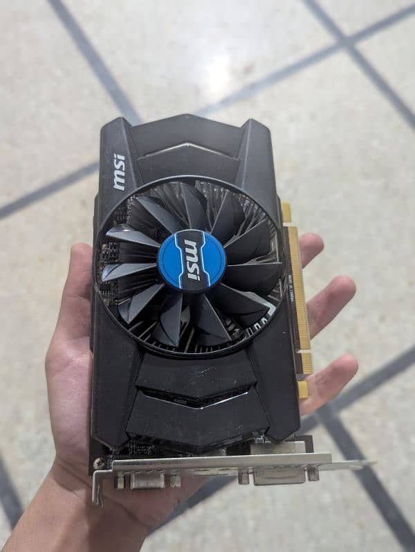 MSI amd radeon r7 250 0