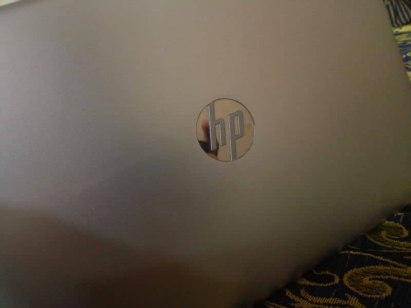 hp elitebook core i5 7th gen 5