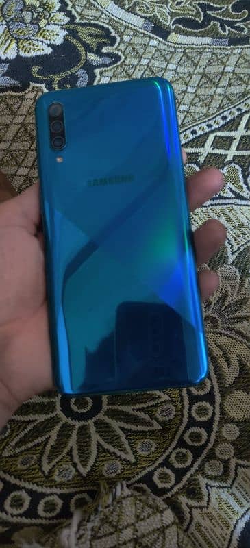 Samsung galaxy a30s 1