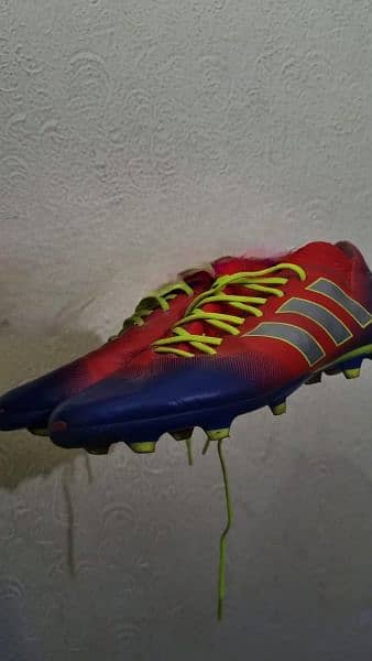 Adidas Nemeziz Messi 0