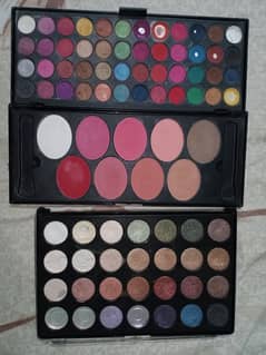 Eyeshadow palettes