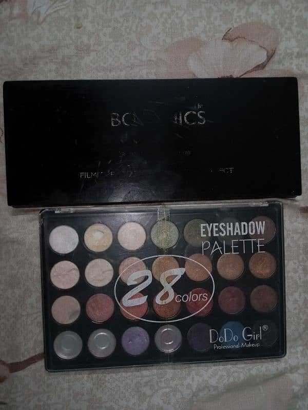 Eyeshadow palettes 1