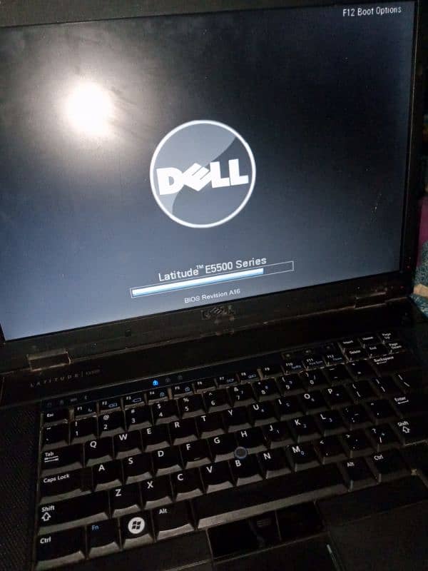 dell laptop ha 4gb ram ha 250gb hard 1