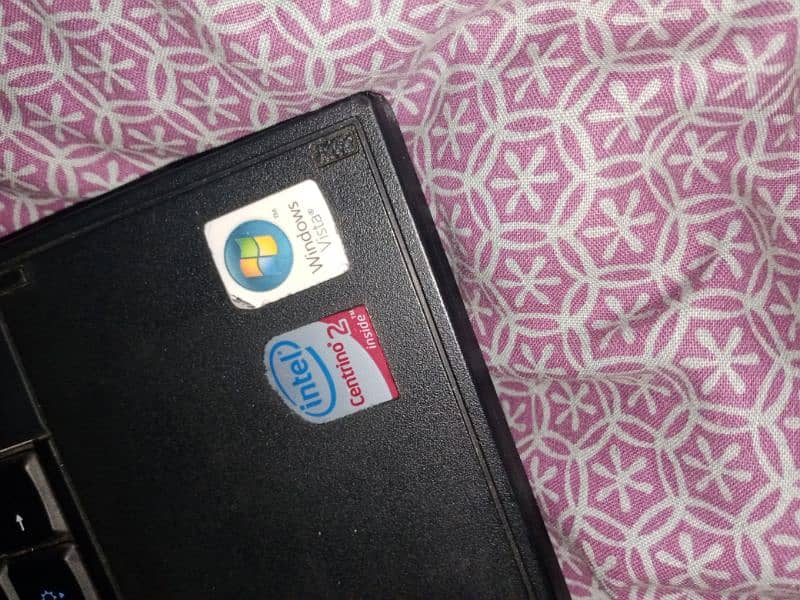 dell laptop ha 4gb ram ha 250gb hard 4