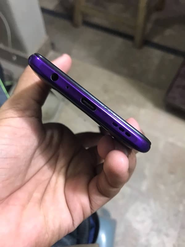 OPPO RENO 2 Z 4