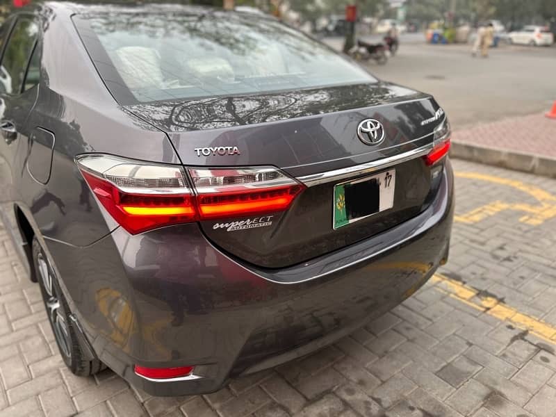 Toyota Corolla Altis 2017 3