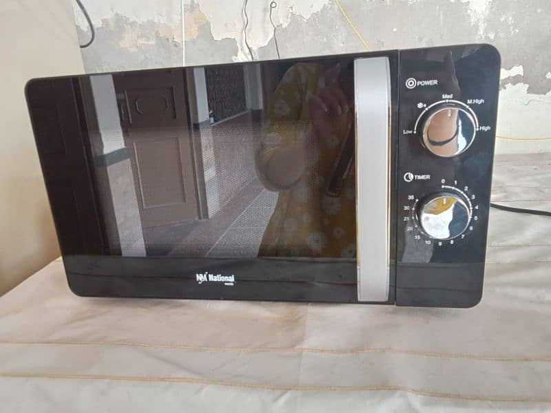 microwave oven 3