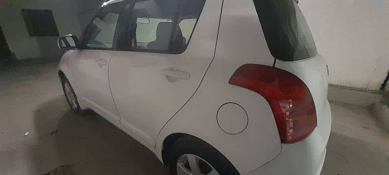 Suzuki Swift 2014 Exceptional Condition 4