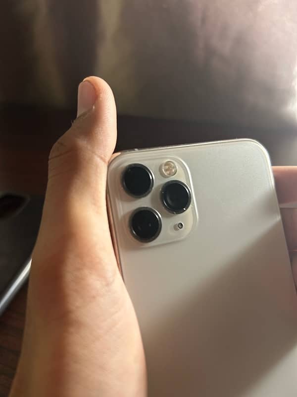 iphone 11 pro PTA APPROVED 7