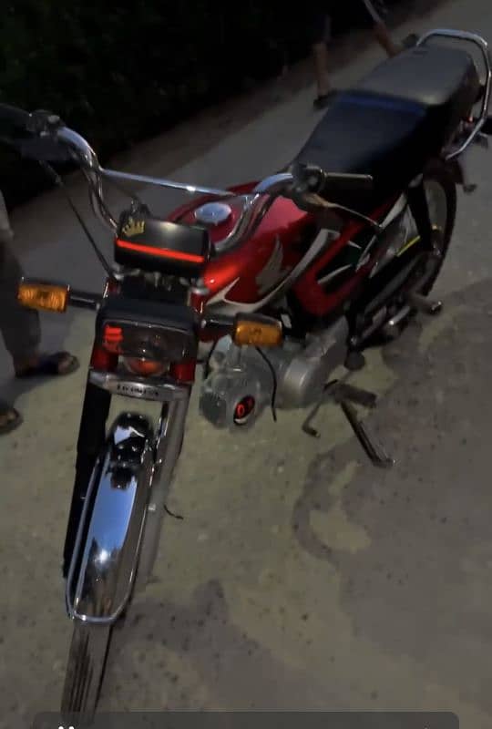 I am selling for bike Honda CD 70 2022/23 Model all punjab register 1