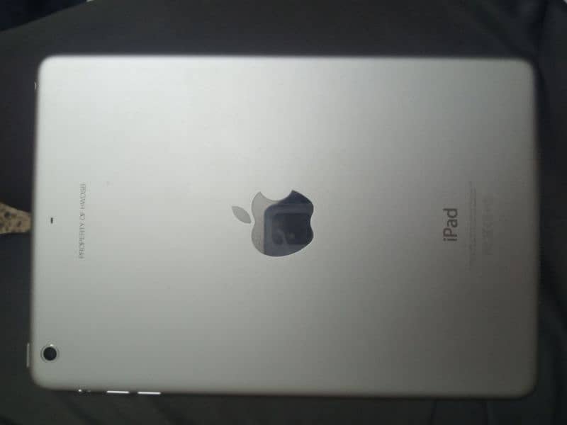 Ipad Mini 2 10/10 condition 2/32 variant 0