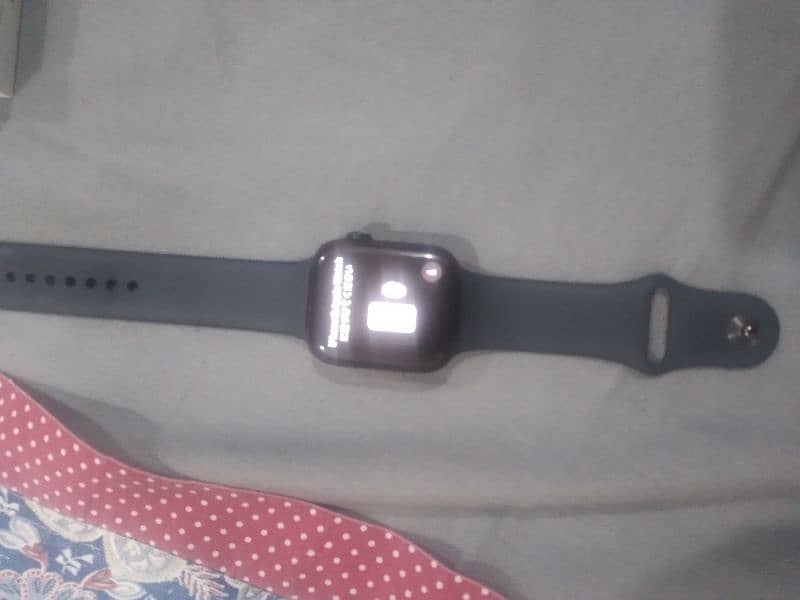 Apple watch series 8 2