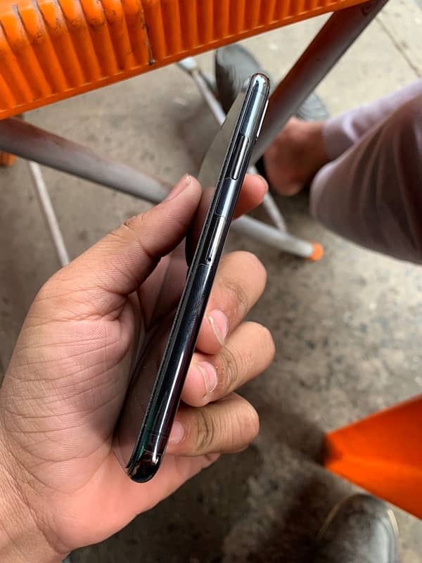 iphone xs 64gb 3