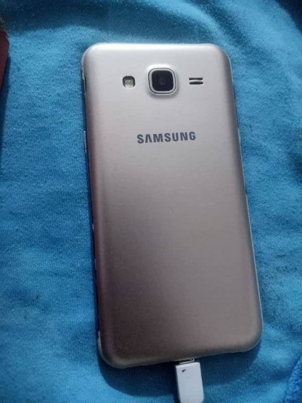 Samsung j5. . all   ok 1