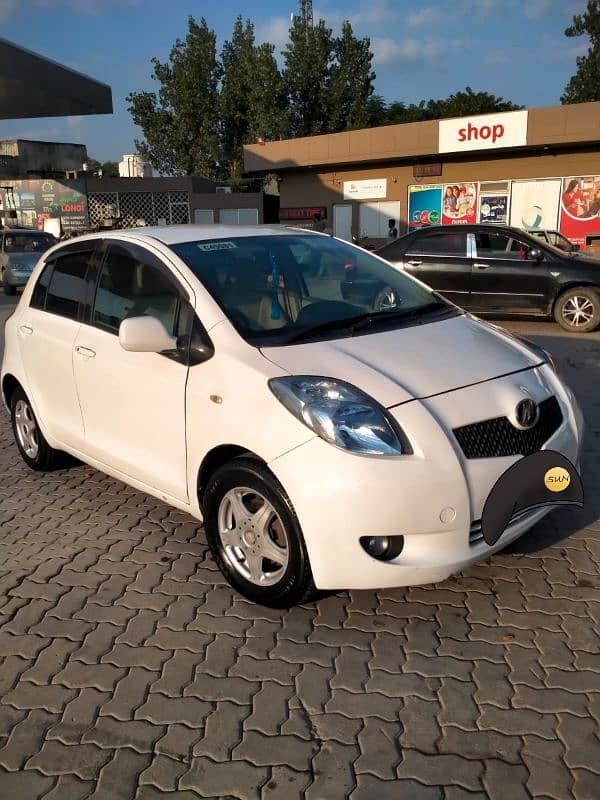 Toyota Vitz 2007 3