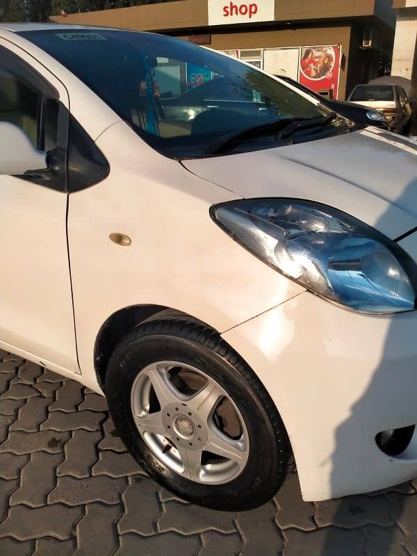 Toyota Vitz 2007 7