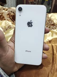 iphone XR 64gb