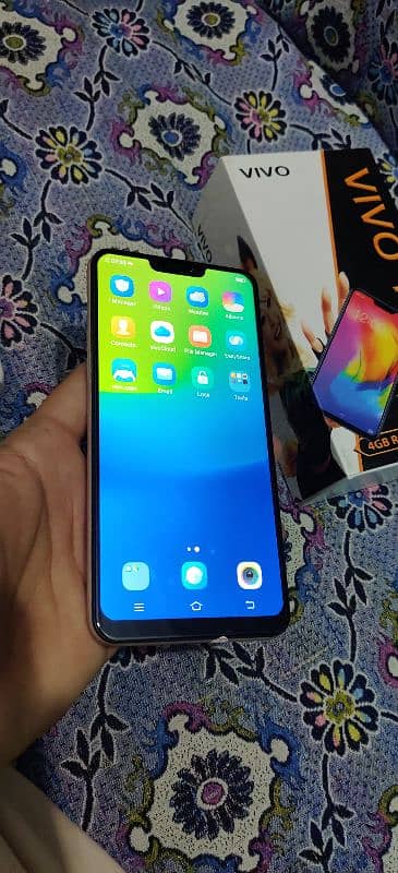 vivo Y85 4/64Gb complete box 03135733102 3